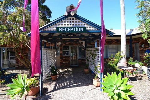 Narooma Motel - Accommodation Cairns 1