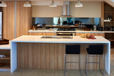 The Urban Beach House - Accommodation Cairns 7