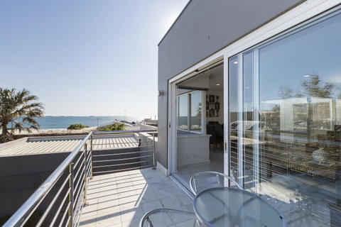 Cottesloe Beach House II - Accommodation Cairns 9