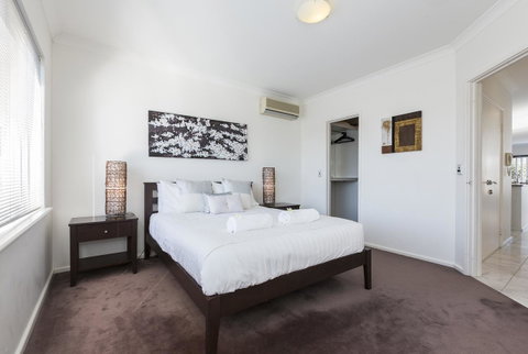 Cottesloe Beach House II - Accommodation Cairns 16