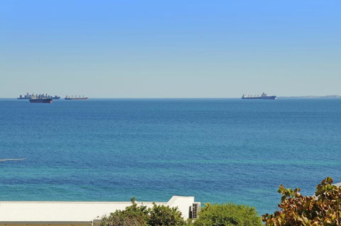 Cottesloe Beach House II - Accommodation Cairns 25