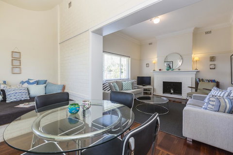 Cottesloe Bel-Air Apartment - Accommodation Cairns 1