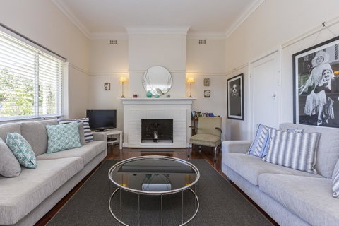 Cottesloe Bel-Air Apartment - Accommodation Cairns 2