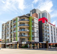 Baileys Serviced Apartments - Accommodation Cairns