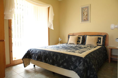 Riverside Retreat Chalets, Walpole - Accommodation Cairns 7