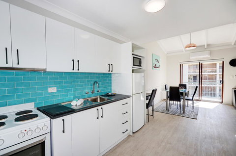 West Beach Lagoon 218 - Outstanding Value! - Accommodation Cairns 7