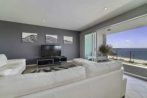 Luxury Suite Bunbury - Accommodation Cairns 5
