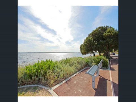 Applecross Village Apartment - Accommodation Cairns 40