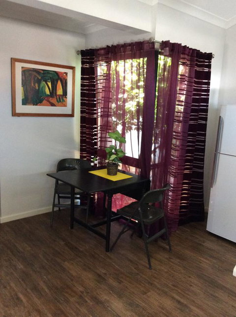 Como Retreat - Two Bedroom Villa - Accommodation Cairns 3