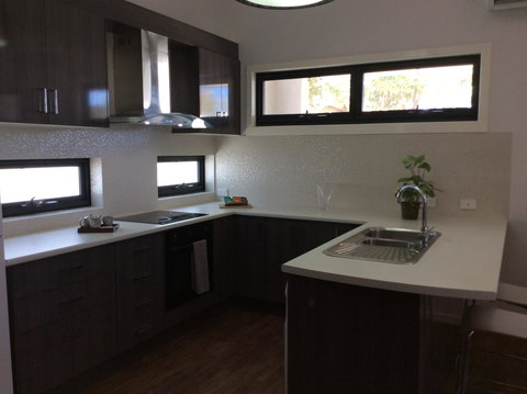 Como Retreat - Two Bedroom Villa - Accommodation Cairns 18