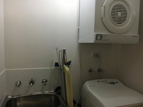 Geographe Bay Apartment - Accommodation Cairns 19