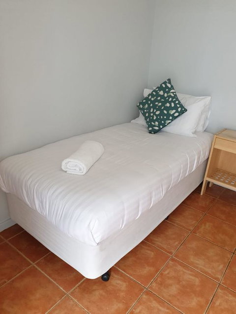 West Beach Lagoon 204 â€“ Ground Floor - Accommodation Cairns 4