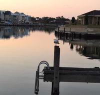 Waterside Canal Dreams - Accommodation Cairns