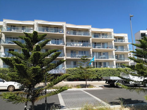 Salty Kiss - Accommodation Cairns 1