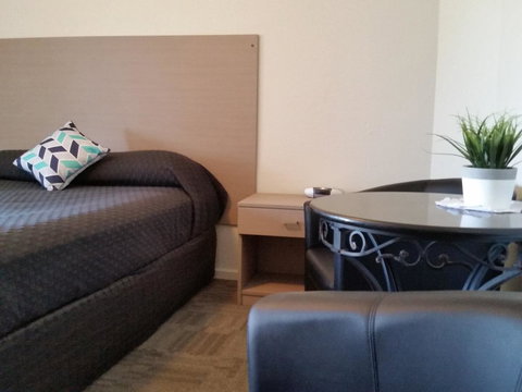 Mandurah Foreshore Motel - Accommodation Cairns 9