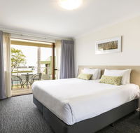 Nightcap at the Ship Inn - Accommodation Cairns