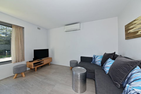 Cottesloe Apartment Close To Beach - Accommodation Cairns 10