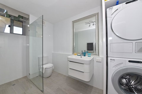 Cottesloe Apartment Close To Beach - Accommodation Cairns 2