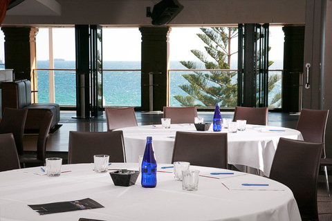 Cottesloe Beach Hotel - Accommodation Cairns 20