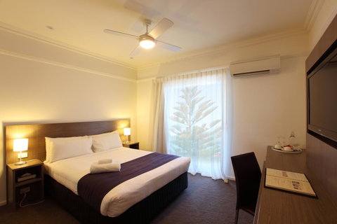 Cottesloe Beach Hotel - Accommodation Cairns 24
