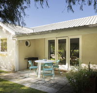 Whitesands Holiday Villas - Accommodation Cairns