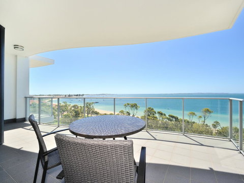 Nautilus By Rockingham Apartments - Accommodation Cairns 9