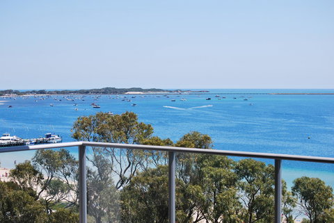 Nautilus By Rockingham Apartments - Accommodation Cairns 20