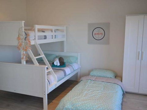 Caravel Beach House Mandurah - Accommodation Cairns 21