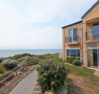 Caravel Beach House Mandurah - Accommodation Cairns