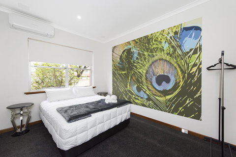 Big House Heated Pool 11 Beds Como / South Perth / Applecross - Accommodation Cairns 16