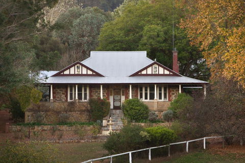 Historic Oakhill House Entire Estate - Accommodation Cairns 11
