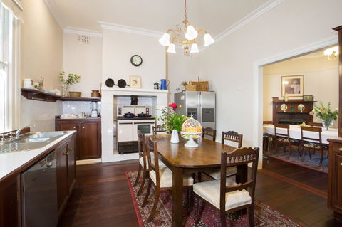 Historic Oakhill House Entire Estate - Accommodation Cairns 15