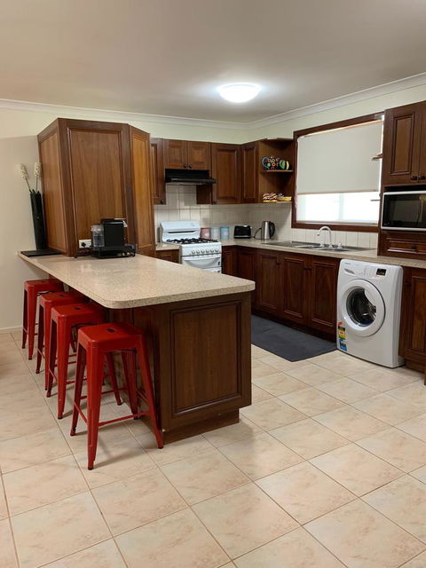 The Cottage That Could - Accommodation Cairns 6