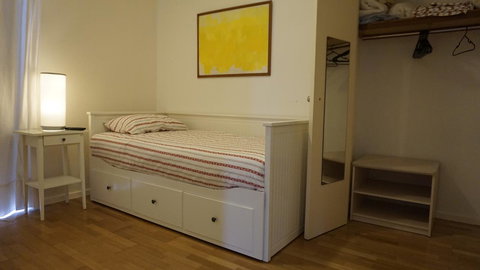 Relax, Bright & Airy Garden Villa - Accommodation Cairns 9