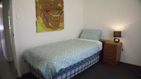 Relax, Bright & Airy Garden Villa - Accommodation Cairns 19