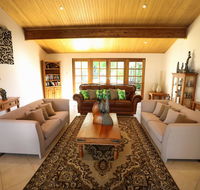 Nivalis Bed And Breakfast - Accommodation Cairns