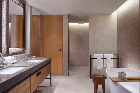 The Ritz-Carlton, Perth - Accommodation Cairns 8