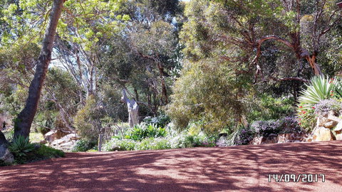 Eleebana Guest House - Accommodation Cairns 14