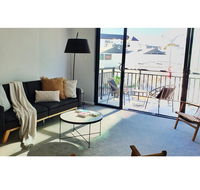 Stylish 1BDR Unit in the Heart of Subiaco - Accommodation Cairns
