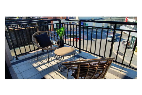 Stylish 1BDR Unit In The Heart Of Subiaco - Accommodation Cairns 10