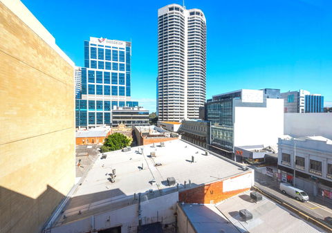 Perth West End Apartment 406 - Executive Escapes - Accommodation Cairns 1