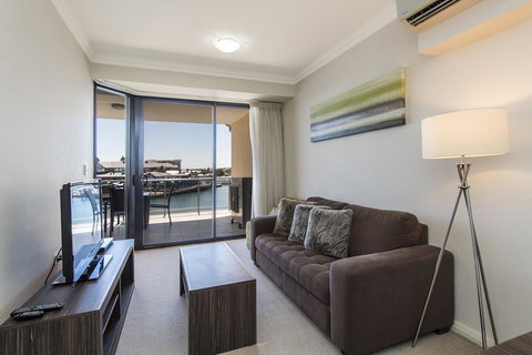 Dolphin Quay Apartments - Accommodation Cairns 32