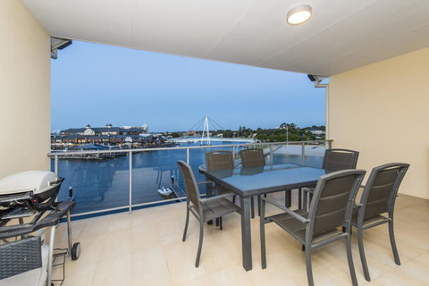 Dolphin Quay Apartments - Accommodation Cairns 23