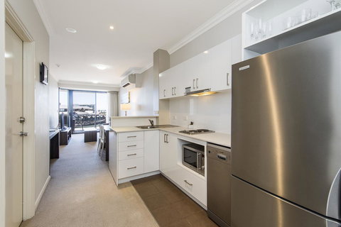 Dolphin Quay Apartments - Accommodation Cairns 34