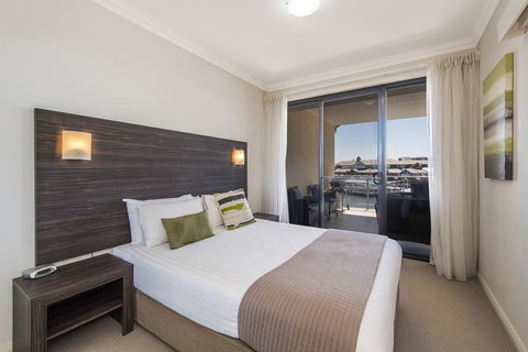 Dolphin Quay Apartments - Accommodation Cairns 29