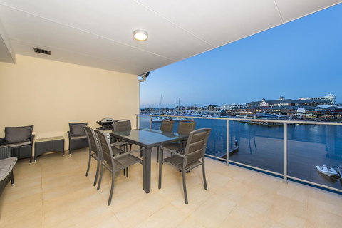 Dolphin Quay Apartments - Accommodation Cairns 21