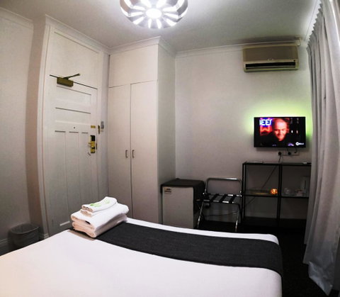 Criterion Hotel Perth - Accommodation Cairns 9