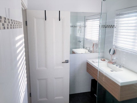 Perth Cafe Strip Mount Lawley - Accommodation Cairns 11