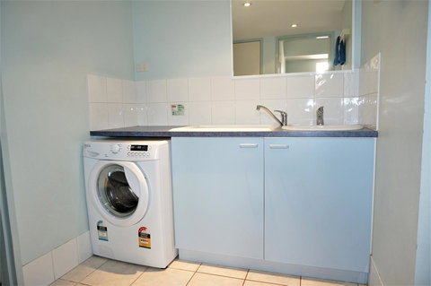 Osprey Holiday Village Unit 120 - Plenty Of Room For A Large Family - Accommodation Cairns 11