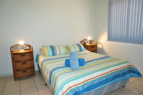 Osprey Holiday Village Unit 120 - Plenty Of Room For A Large Family - Accommodation Cairns 7